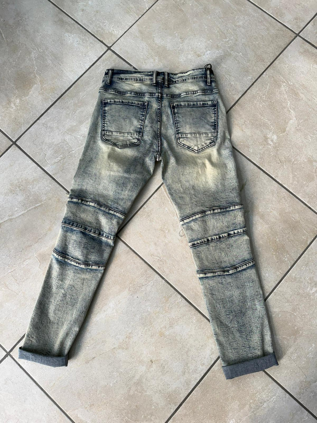 Pantalone Streetwear Uomo – Taglie 44 e 46 Pezzo Unico